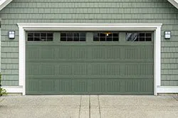 Expert Garage Doors  Miami, FL 786-446-9682 - residential-side